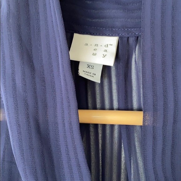 🌟BOGO Navy sheer button down - Picture 3 of 4